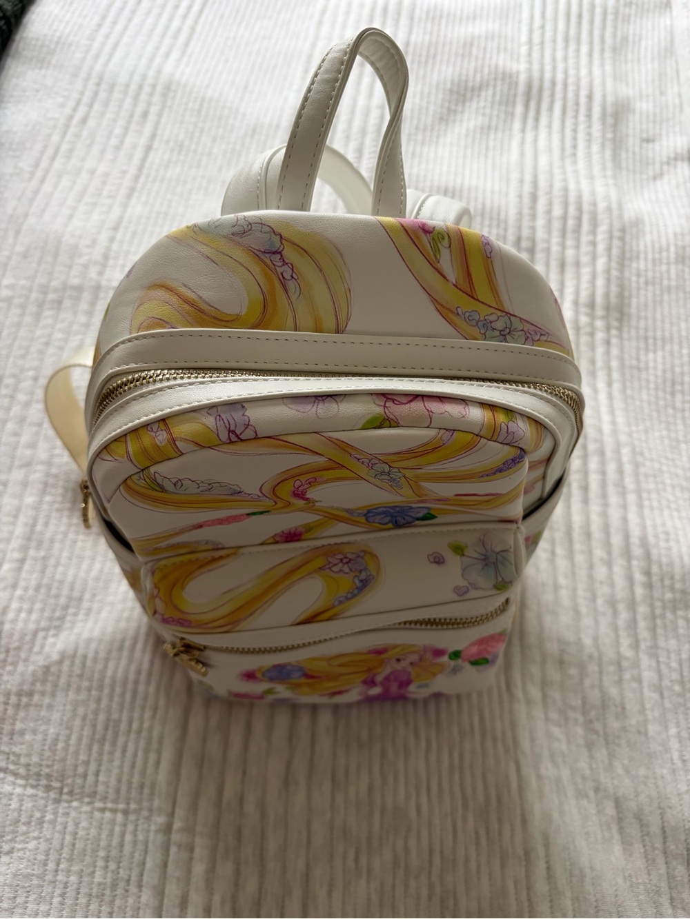 Danielle Nicole White Rapunzel Floral Mini Backpack with Cardholder - Picture 2 of 9